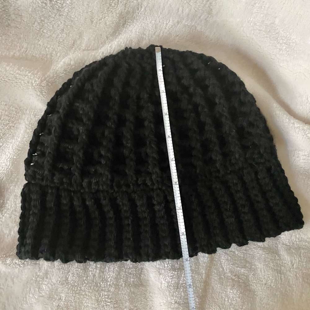 Hat - Picture 3 of 5